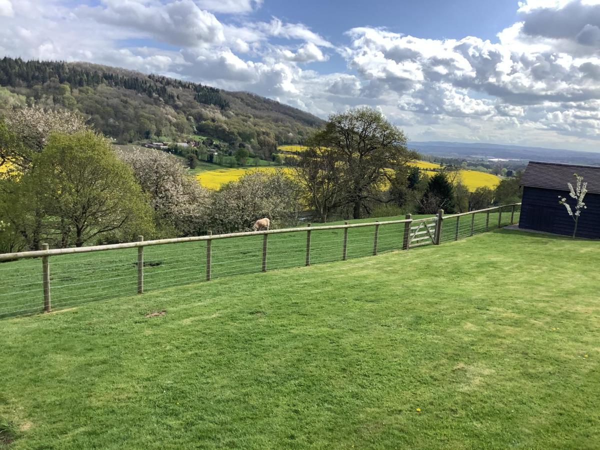 Woodcutters Barn, Overlooking Ledbury & Malvern Hills 外观 照片