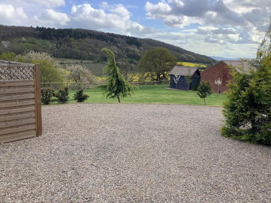 Woodcutters Barn, Overlooking Ledbury & Malvern Hills 外观 照片